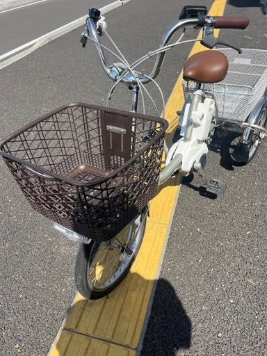 中古panasonic電動アシスト自転車3輪　バッテリー容量16Ah 防犯登録込み　仙台市内無料配達