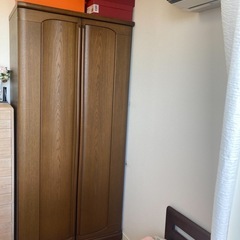 高級タンスの画像
