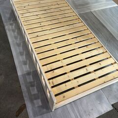 リユース品　組み立て式　２段ベッド　３段目ベッド付き　の画像