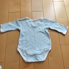 長袖ロンパース肌着　60-70の画像