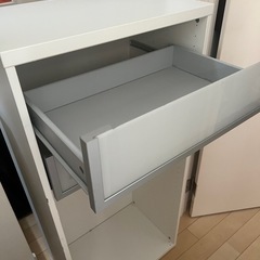 9/18(木)
までの出品/ IKEA イケア   棚の画像