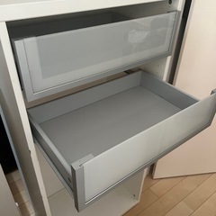 9/18(木)
までの出品/ IKEA イケア   棚の画像