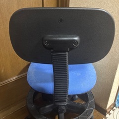 子供用学習キャスター椅子 トッパンコスモ コイズミ 汚れありの画像