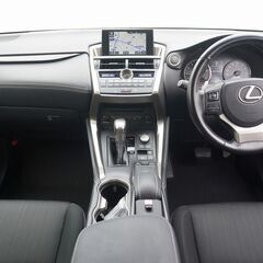 レクサス ＮＸ２００ｔの画像