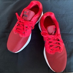【新品】NIKE ランニングスニーカー　26.5cmの画像