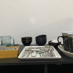 食器まとめ売りの画像