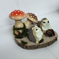 【ハンドメイド】季節の置物　秋　キノコとハリネズミの森の画像