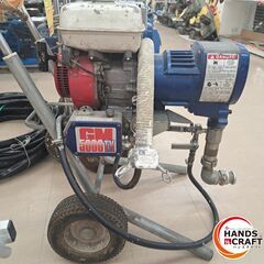 ✨GRACO　中古　GM5000TX・MARKV　エンジン塗装機　２台セット　ホース×ガン付き✨うるま市田場✨の画像