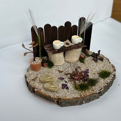 【ハンドメイド】季節の置物　秋　切り株ベンチと焚き火のミニチュア置物の画像