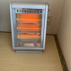 電気ストーブの画像