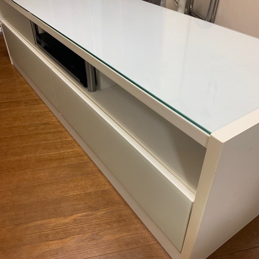 テレビボード