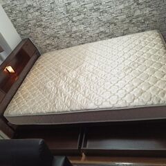 ダブルベッド販売（引き取りのみ）の画像