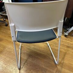 【リサイクルストアスターズ城西店】 【中古品】中央可鍛工業 MORループスタッキングチェア MO-27 ネイビーの画像