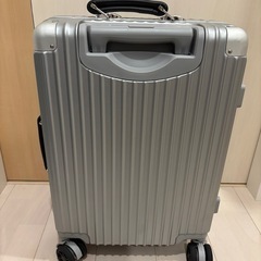 スーツケースの画像