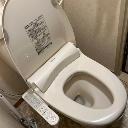 ウォッシュレット機能付き便座(受け渡し者決定済)