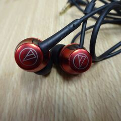 (MM-600)audio-technica CKR50 有線イヤホン レッド 中古の画像