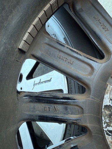 ハイエース用　18インチ　7J オフ38