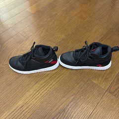 NIKEジョーダンフェイドアウェイ リトルキッズシューズ19センチの画像