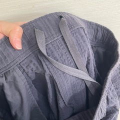 ユニクロ　Mサイズ　綿100% パンツの画像
