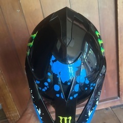 オフロード用ヘルメットの画像