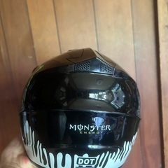 オフロード用ヘルメットの画像