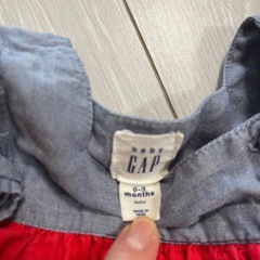 Baby Gap 赤 グレー タンクトップ 0-3ヶ月の画像
