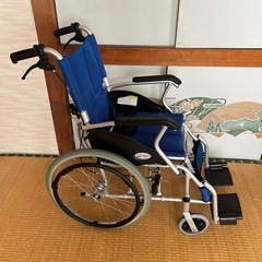 車椅子の画像