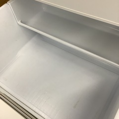 MITSUBISHI   三菱　冷蔵庫　MR-CX33AL-W1   2017年製　330Lの画像