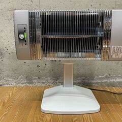 コロナ CORONA DH-1215R 遠赤外線ストーブ 50/60Hz 遠赤外線 暖房器具 暖房 電気ヒーター 動作OK コアヒート 遠赤外線暖房器 家電の画像