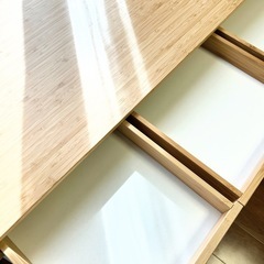 IKEA リルオーセン　竹　デスク
の画像