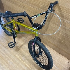 e10【TwoHipBikes 競技用自転車】BMX 20インチの画像