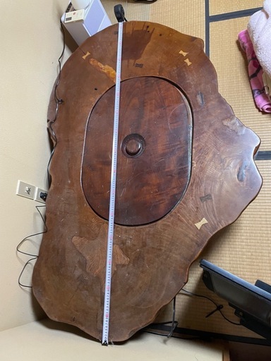 ケヤキのクリ抜き火鉢