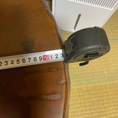 ケヤキのクリ抜き火鉢
の画像