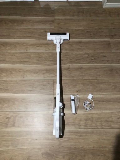 アイリスオーヤマ サイクロン 掃除機 コードレス 自走式 ホワイト