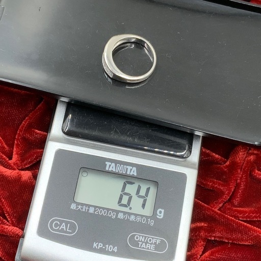 Pt900 バゲットダイヤ　1.085ct　リング　6.4g 一文字　約11号