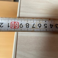 折りたたみテーブルの画像