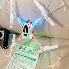 [ドローン] QuattroX ULTRA (kyosyo) 中型カメラ付き 1の画像