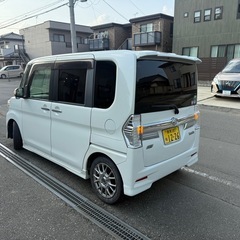 2年車検付き！平成26年ダイハツタントカスタムXの画像