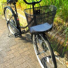 中古自転車 EARLY POINT ママチャリ 自転車 26インチ LEDライト ブラック 通勤 通学 近所のお出掛けなどにの画像