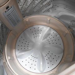 ♪Hisense/ハイセンス 洗濯機 5.5kg 2023年製 HW-55E2W 洗濯槽外し清掃済 蓋割れありの画像