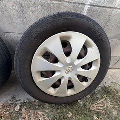 タイヤ売りますの画像