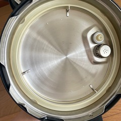 電気圧力鍋(炊飯可能)インスタントポットの画像