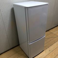 2022年製 そこそこ美品 中古 三菱 146L お手入れ簡単「全段ガラス棚」耐熱トップテーブル 冷蔵庫【MR-P15E2H-W】 【糸島市内 送料無料】250916-9 　の画像