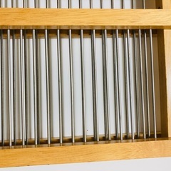 木製ディッシュラック皿立ての画像