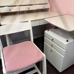 　子供机　デスク　勉強机　の画像