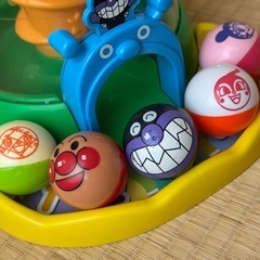 アンパンマン くるコロタワーの画像