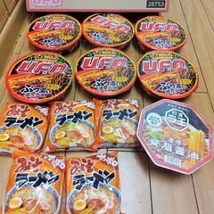日清焼そばU.F.O、日清ラ王（背脂醤油）、みそラーメンの画像