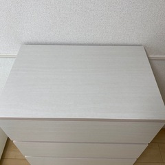 4段チェストの画像