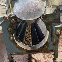 高橋水機　自動根菜洗機　ピカ1-15Aの画像