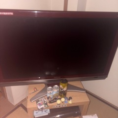 テレビ40型の画像